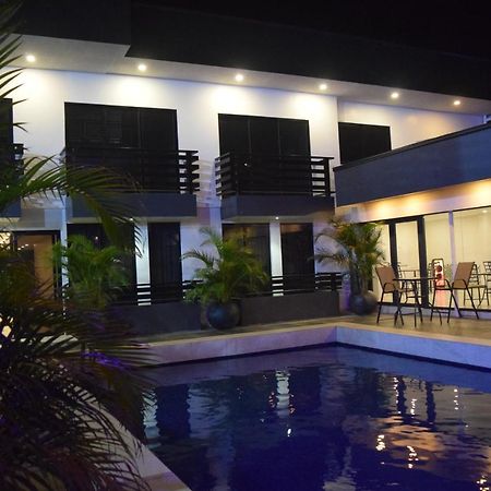 Hotel Ritzz Paramaribo Bagian luar foto