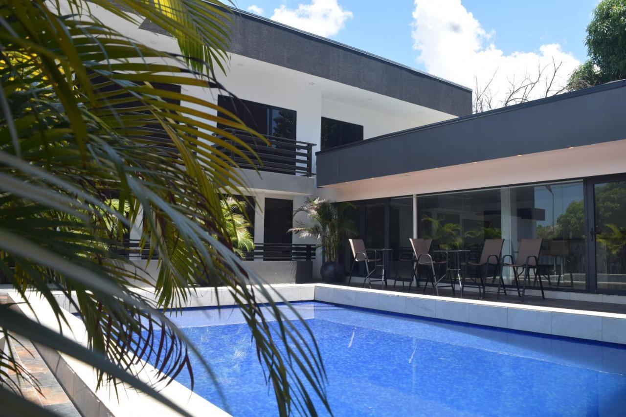 Hotel Ritzz Paramaribo Bagian luar foto