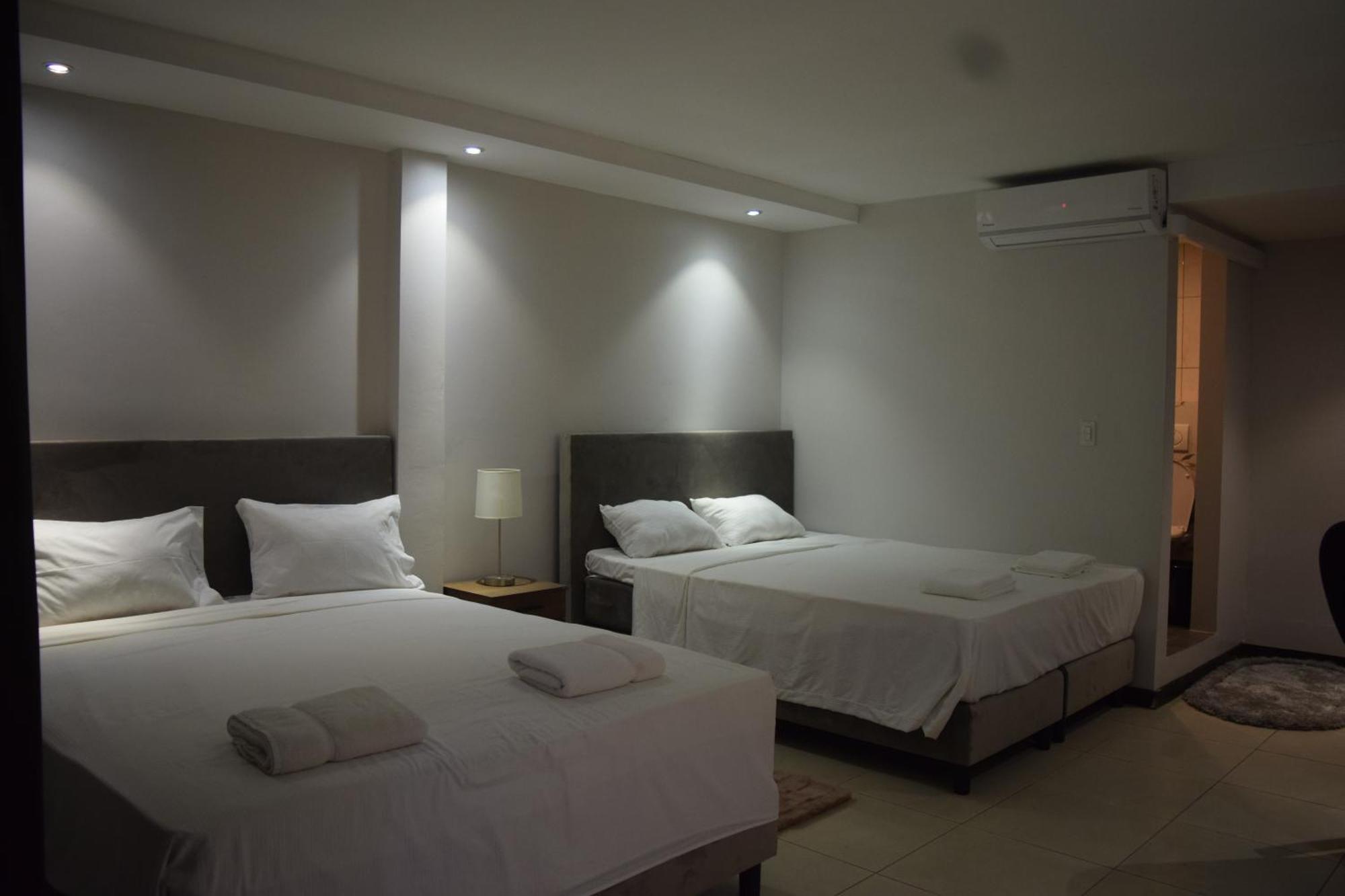 Hotel Ritzz Paramaribo Bagian luar foto